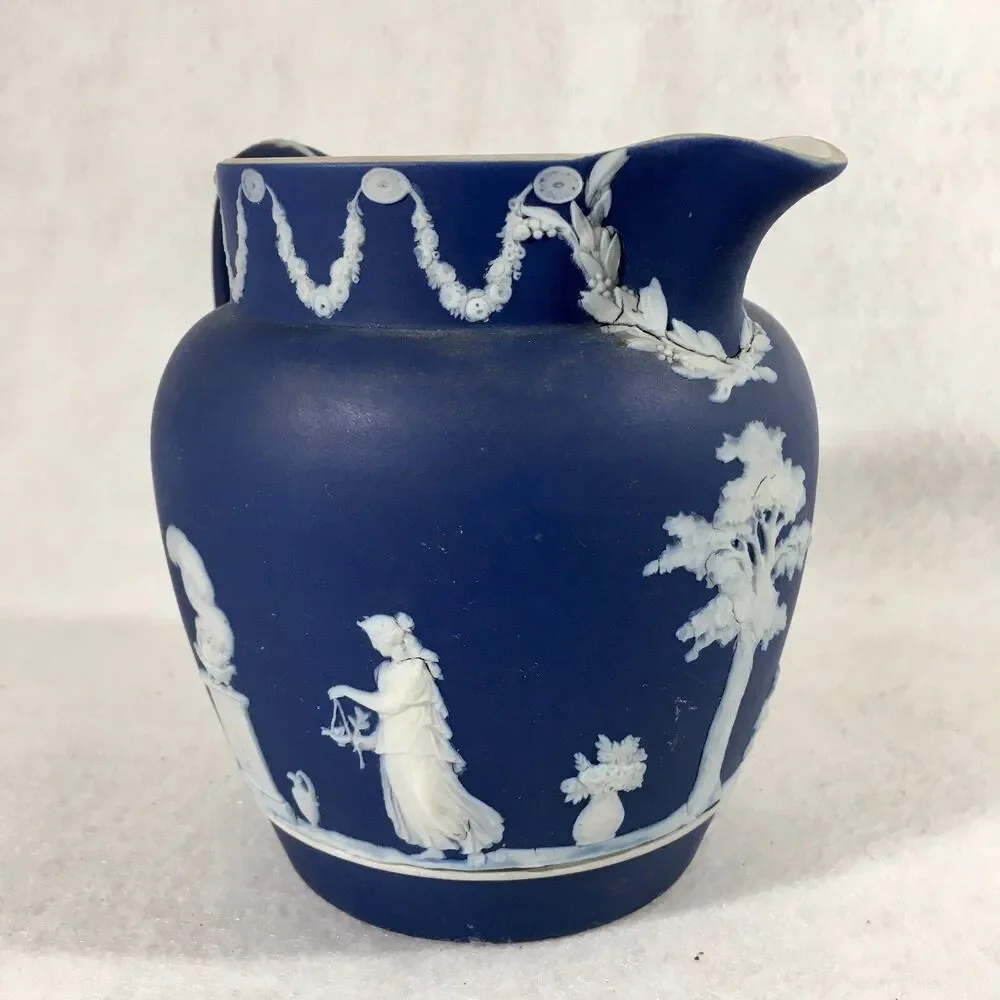 Wedgwood wedgewood blue